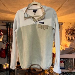 White and beige half fleece